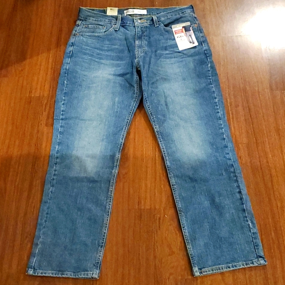 NWT Signature Levi's Strauss S67 Athletic Flex Men's Jeans - Size 33W X 30L